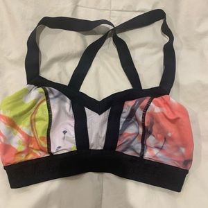 Lululemon Sports Bra 🍋